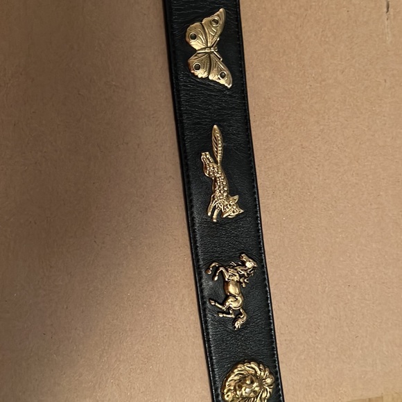 Gucci GG Animal Stud Black Leather Belt- size 120cm - Picture 14 of 15